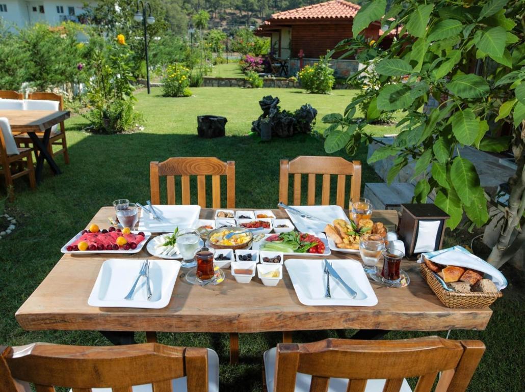 Sandal Hotel Gocek Экстерьер фото